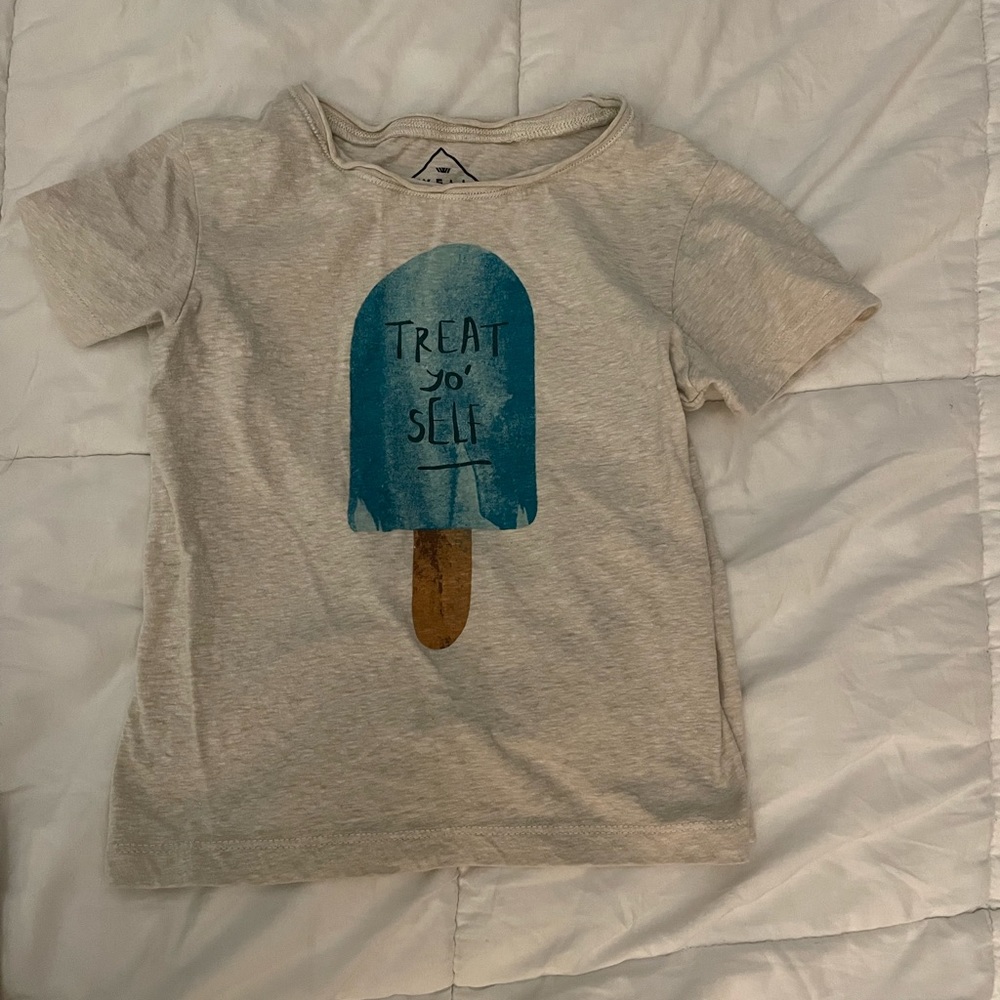 Treat yo self- kids tee